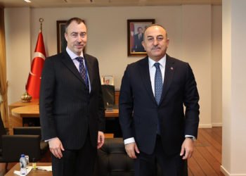 Çavuşoğlu Brüksel'de ikili görüşmeler gerçekleştirdi