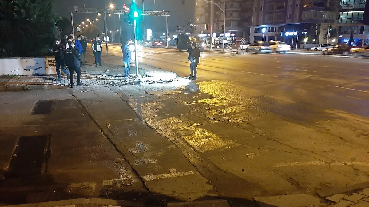 Cekici motosikletli polislere carpti 1 sehit 1 yaralis - yaşam - haberton