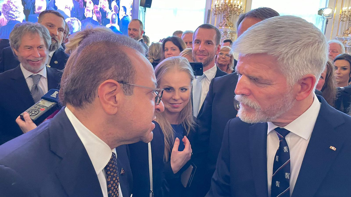 Çekya Cumhurbaşkanı Pavel görevi törenle devraldı