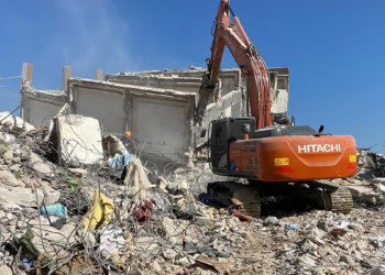 Deprem bölgesinde asbest tehlikesi geri planda