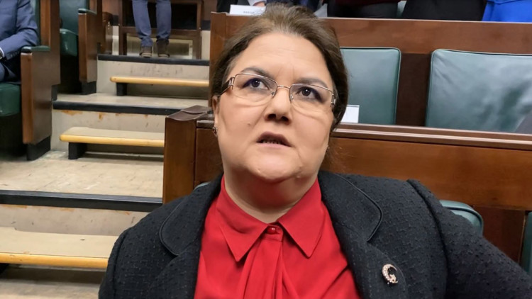 Depremde kimliği tespit edilemeyen çocuklar var