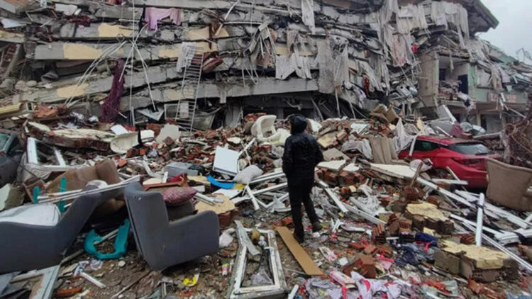 Depremin ekonomiye maliyeti 2 trilyon lira