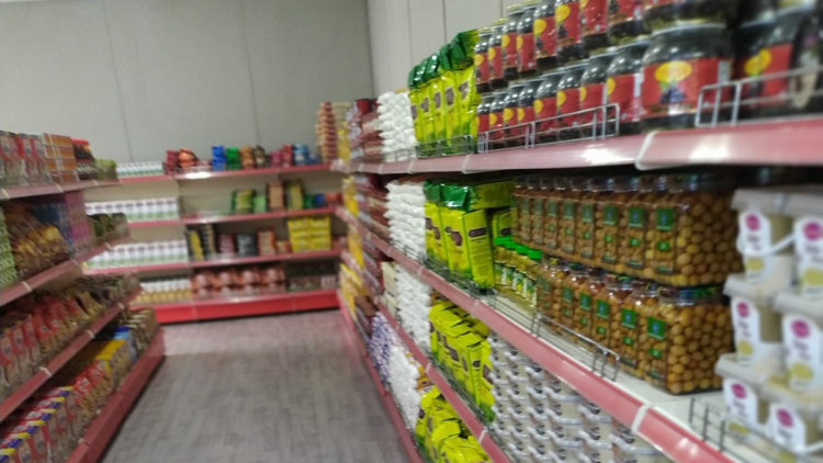 Depremzede aileler için ücretsiz sosyal market