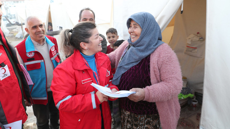Depremzedelere alışveriş kartı dağıtılacak