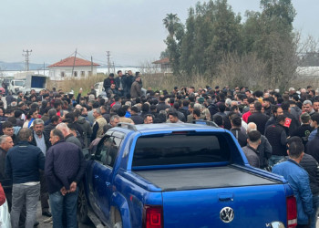 Domates üreticilerinden ihracat kısıtlamasına tepki