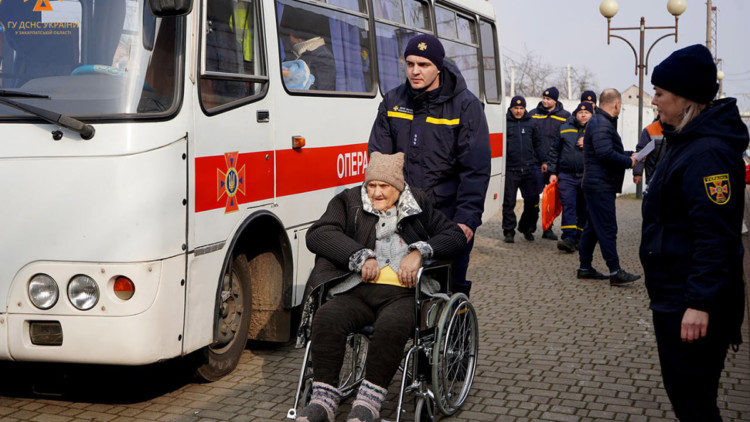 Donetsk bölgesinde tahliyeler devam ediyor