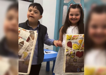 Down sendromlu çocukların tasarladığı çantalar satışta