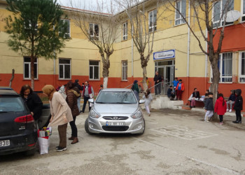 Edirne'de Keşan Anafartalar İlkokulu boşaltıldı