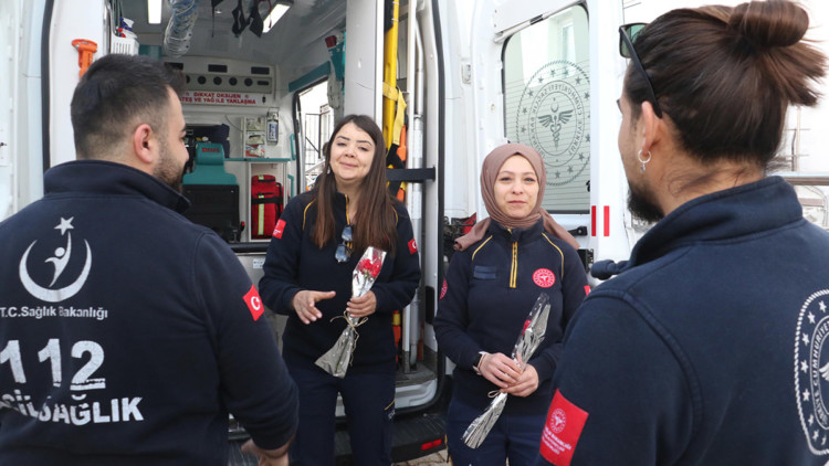 Eskişehir'de kadın sağlık çalışanlarına izin verildi