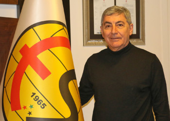 Eskişehirspor'da Özcan Kızıltan dönemi kısa sürdü