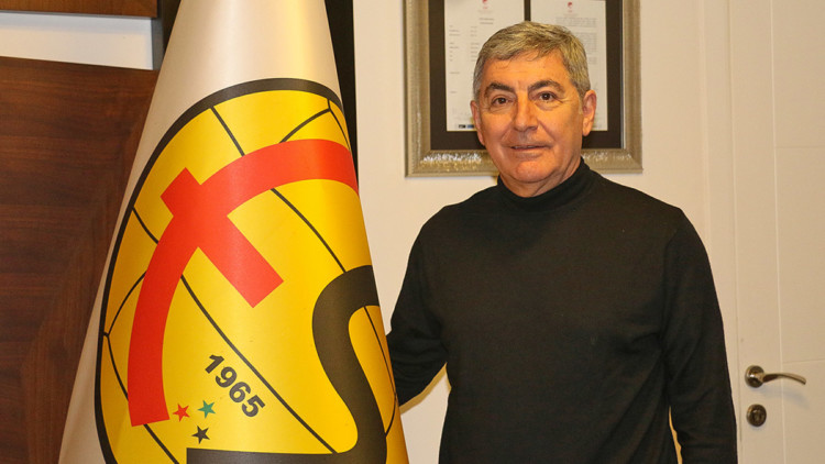 Eskişehirspor'da Özcan Kızıltan dönemi kısa sürdü