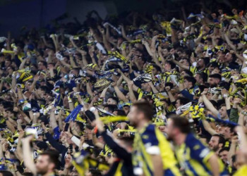 Fenerbahçe taraftarının tribün yasağına tepki