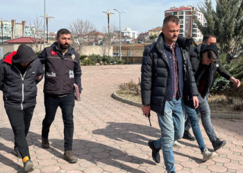 Fiorentinalı futbolcuya saldıran 2 taraftar tutuklandı