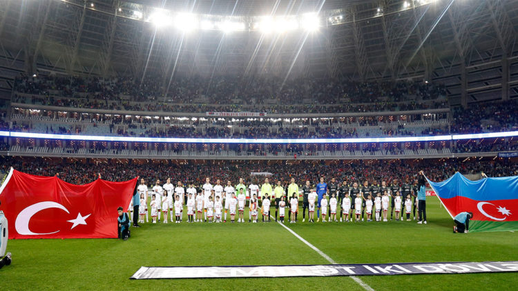 Galatasaray, dostluk maçında Karabağ’ı mağlup etti