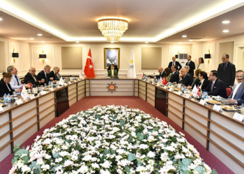Meral Akşener Genel İdare Kurulu üyeleri ile bir araya geldi