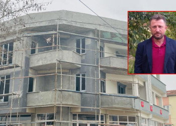 İnşaatta iskeleden düşen işçi yaşamını yitirdi
