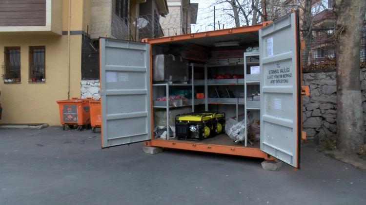 İstanbul'da 'Deprem Afet Konteynerleri' bilinçsizliği