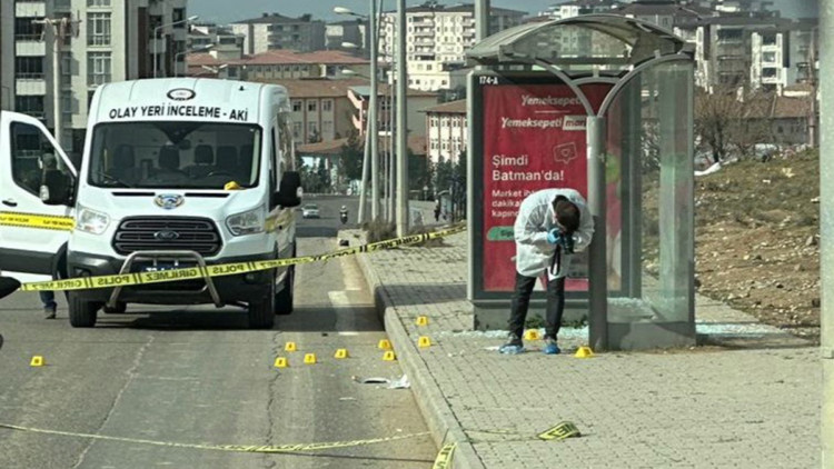 Kadınlar Günü'nde eşi tarafından öldürüldü