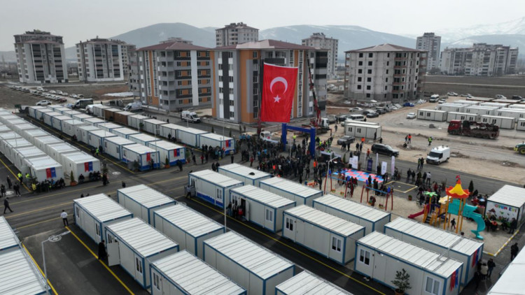 Kahramanmanaş'ta konteyner kent tamamlanıyor