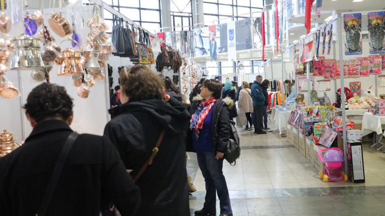 Kahramanmaraşlı 100 esnaf, Ankara'da tezgah açtı
