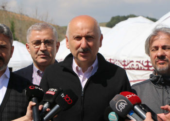 Karaismailoğlu, Beşpınar Eğitim Kampüsü'nü inceledi