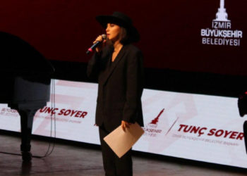 Karsu, İkinci Yüzyılın İktisat Kongresi'nde konuştu