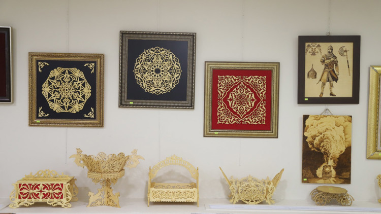 Kartal'da Ahşap El Sanatları Sergisi açıldı