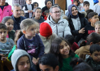 Kartoğlu Malatya'daki konteyner kentleri gezdi