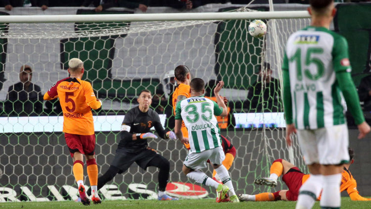 Konyaspor - Galatasaray: 2-1