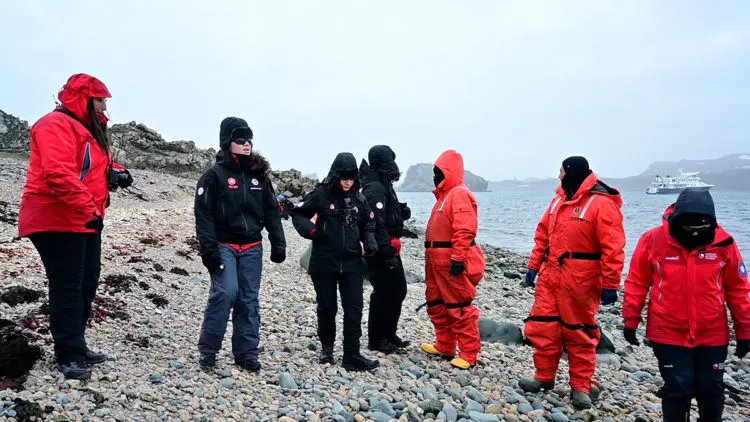 Kutup projeleri birinci olan öğrenciler antarktika'da