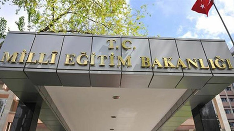 MEB, 5 bin sözleşmeli personel alacak