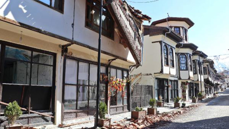 Malatya'da 'Lezzet Sokağı' trafiğe kapatıldı