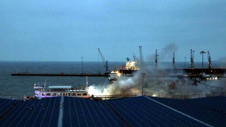 Marmara Denizi'ndeki feribotta yangın