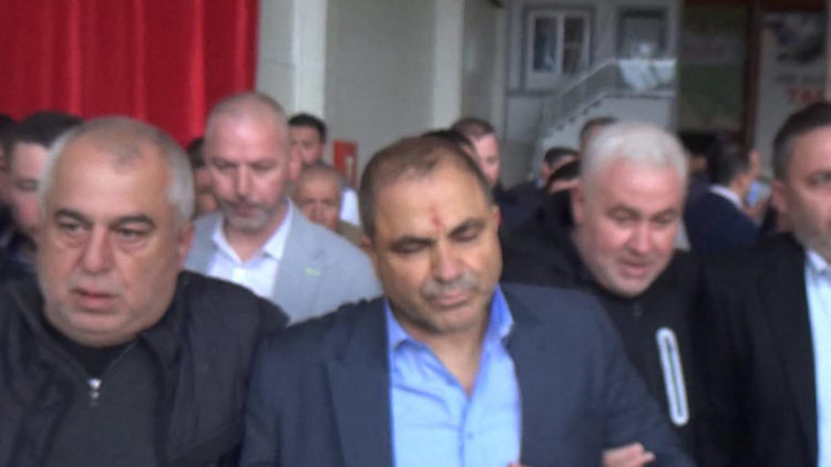 Milletvekili aday adaylığını açıklarken kalp krizi geçirdi