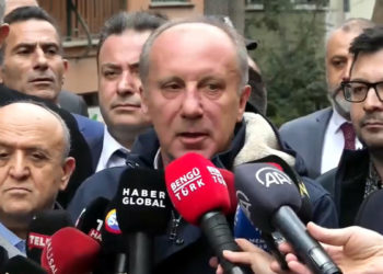 Muharrem İnce cumhurbaşkanı adaylığı için imza verdi