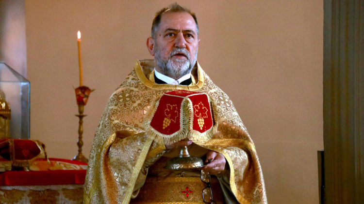 Papaz Alexander Çıkırık hayatını kaybetti