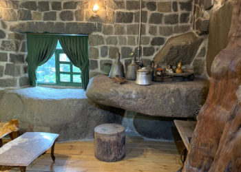 Rize'de 'kayadan sanata'