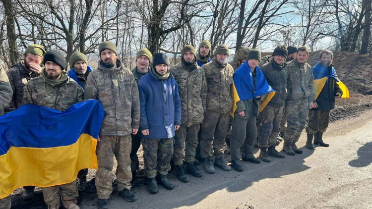 Rusya ve ukrayna arasında esir takası