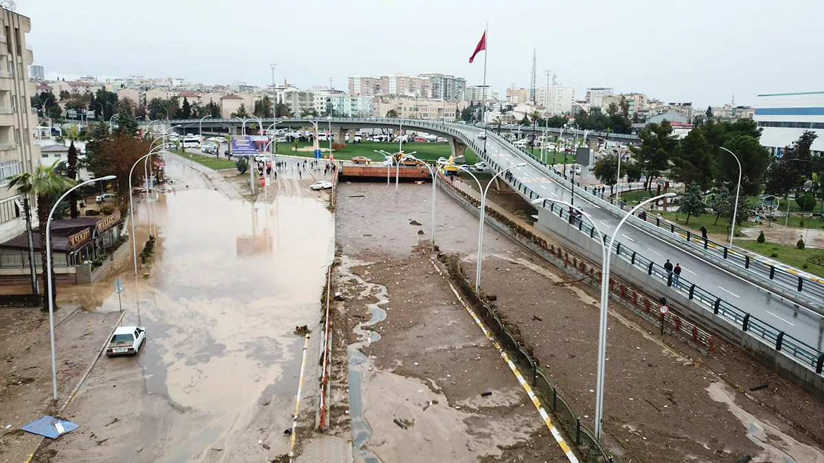 Sanliurfada sel felaketi sele kapilan 9 kisi oldus - öne çıkan - haberton