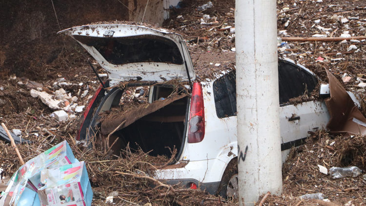 Şanlıurfa'daki sel felaketinde ölü sayısı 13 oldu