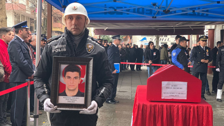 Şehit polis muhammet tarakçı toprağa verildi