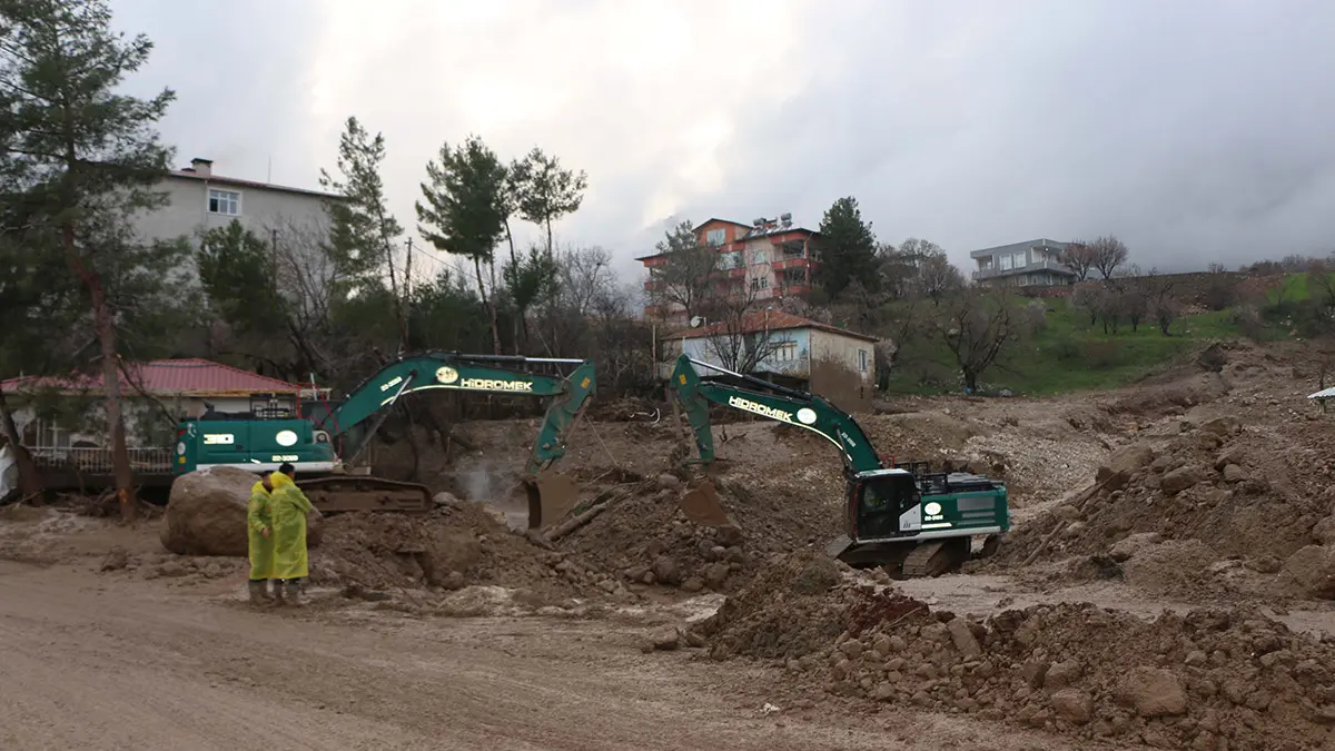 Sele kapilan hamile kadin ve bebegi araniyors - yaşam - haberton