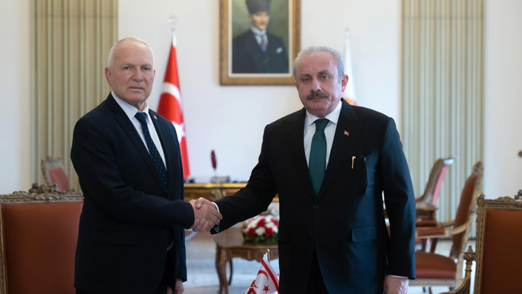 Şentop, KKTC'li mevkidaşı Zorlu Töre ile görüştü  