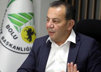 Siyasi partilerden ilan reklam vergisi alınacak