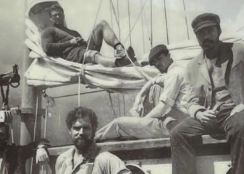Süpermen, Antalya'da çekilen filminden kare paylaştı