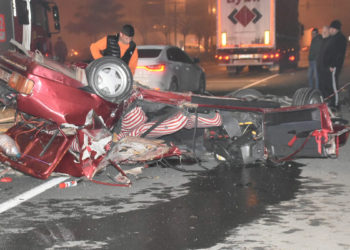 Trabzon'da 2 otomobil çarpıştı: 2 ölü, 2 yaralı