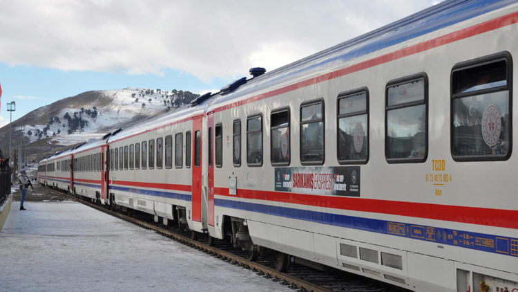 Turistik Doğu Ekspresi, 20 bin 936 yolcu taşıdı