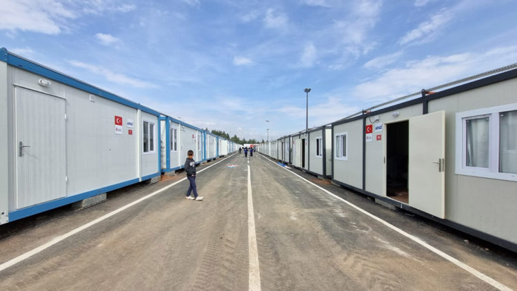 Ümraniye Belediyesi'nden afet bölgesine yaşam merkezi