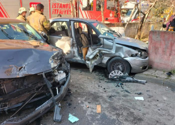 Ümraniye'de kaza: 3 yaralı