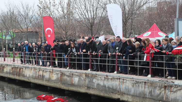Üsküdar Vapuru faciasında ölenler anıldı